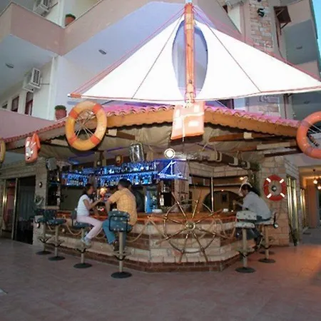Hotel Adonis 2*